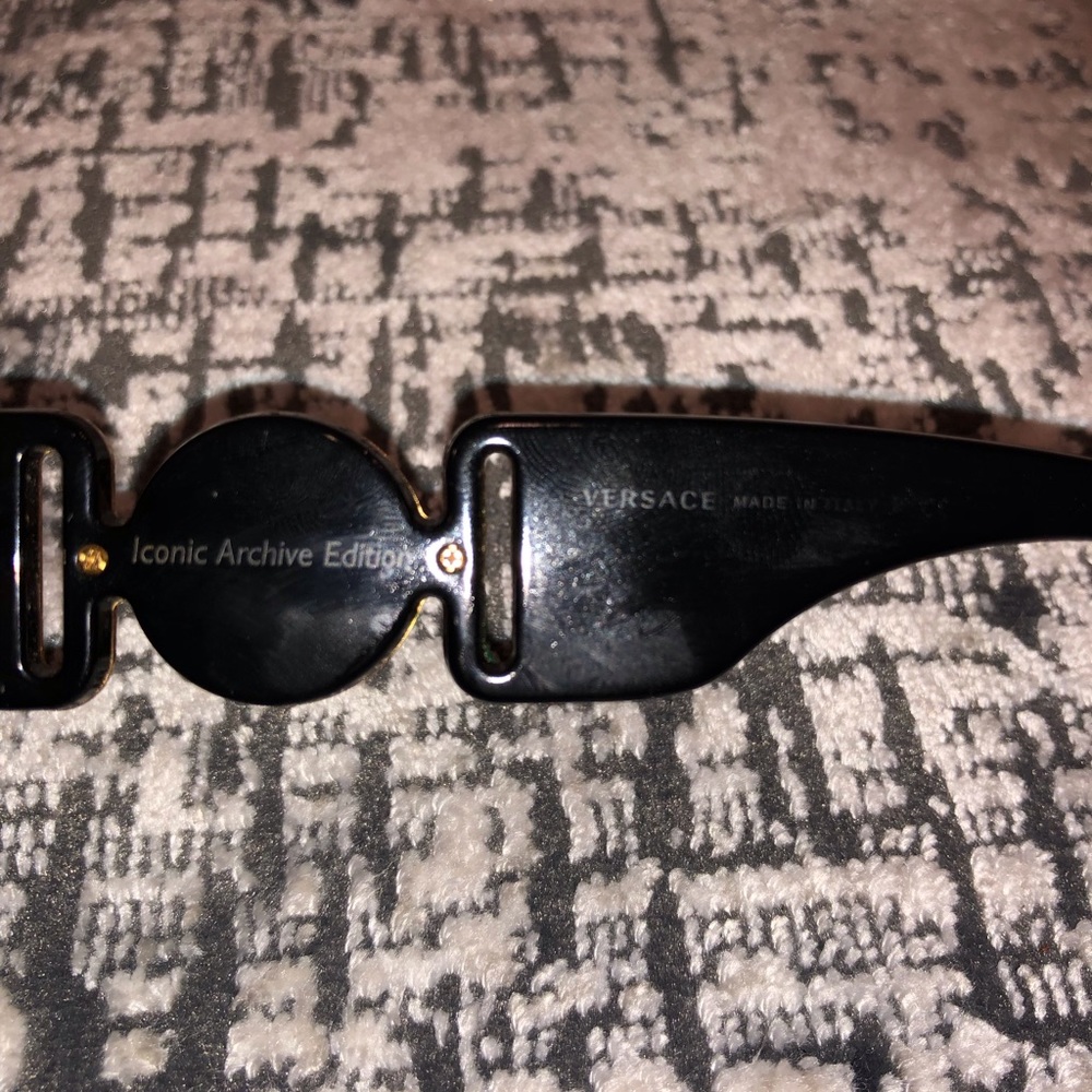 Versace Sunglasses - Picture 7 of 9